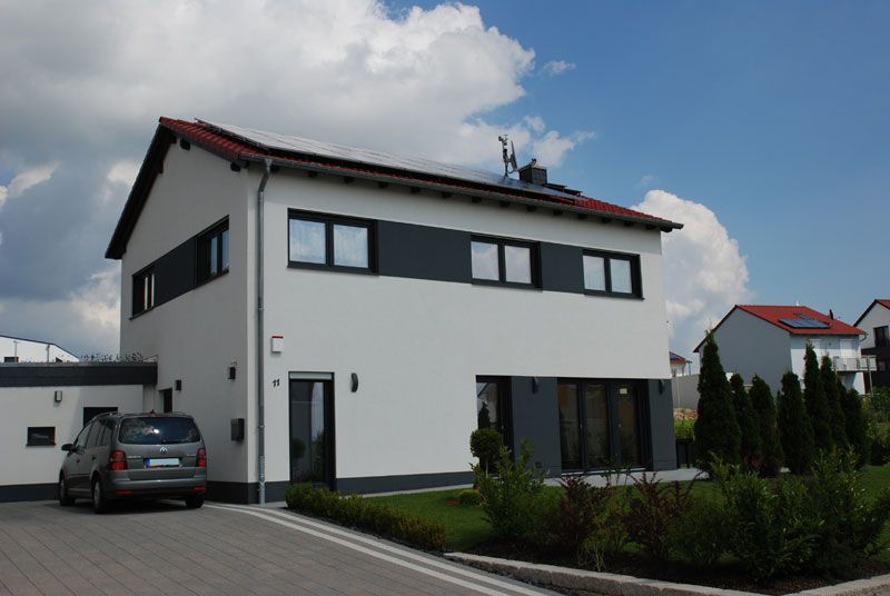 2-geschossiges Einfamilienhaus in Erfurt mit PV-Anlage